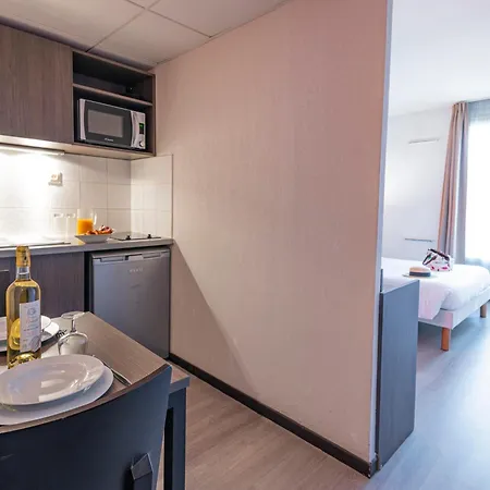 Zenitude Hotel-residences Gare アパートホテル 3*